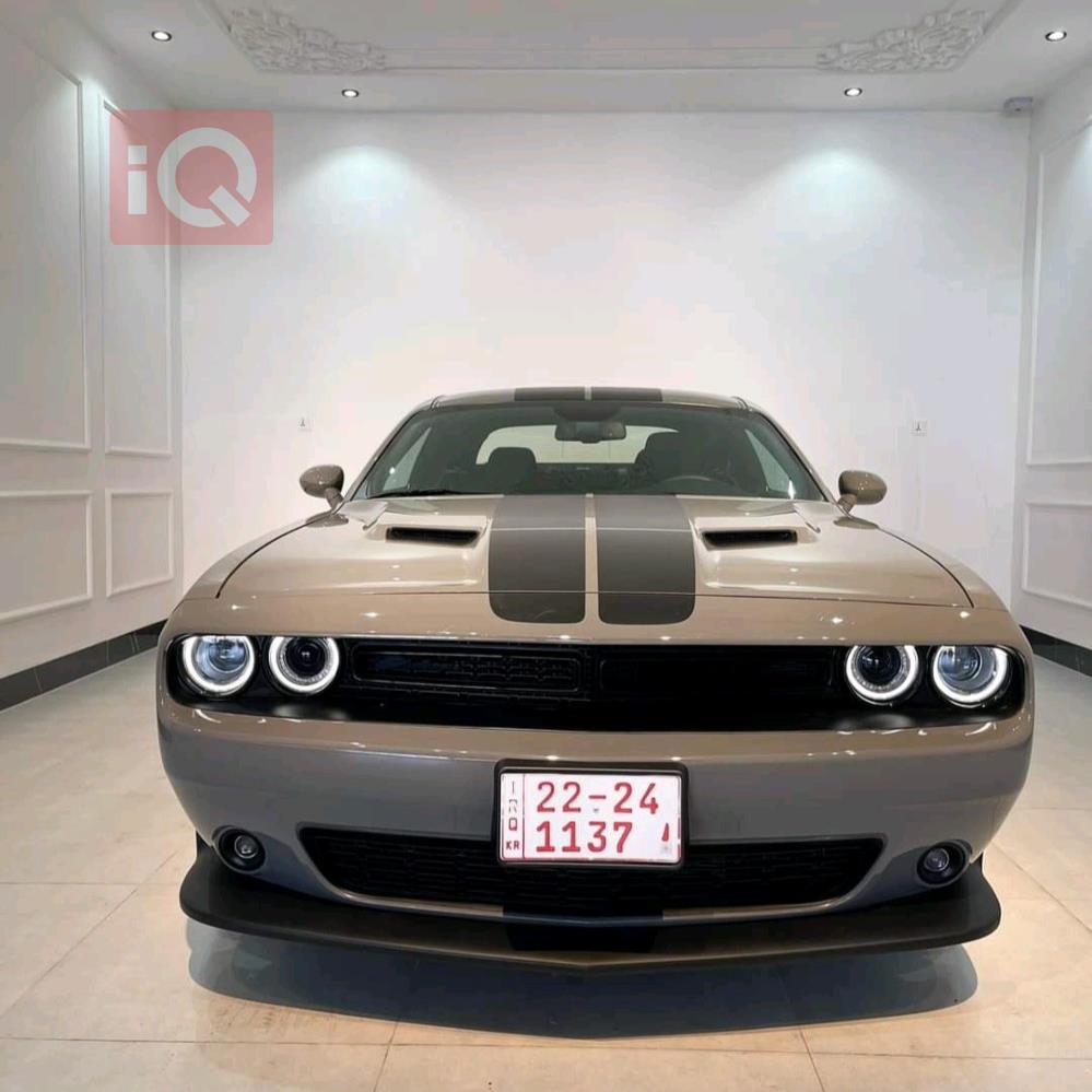 Dodge Challenger